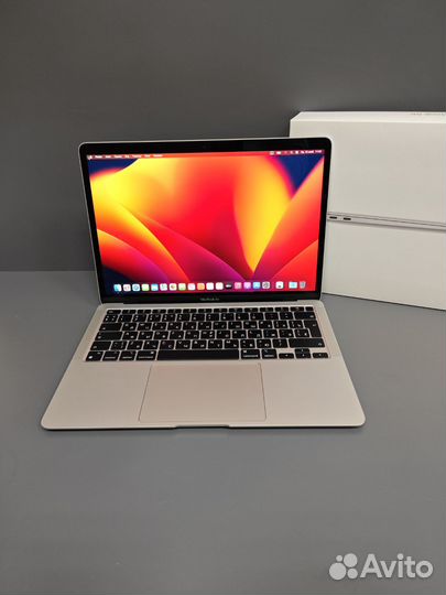 Apple MacBook Air M1 8/256Gb Silver