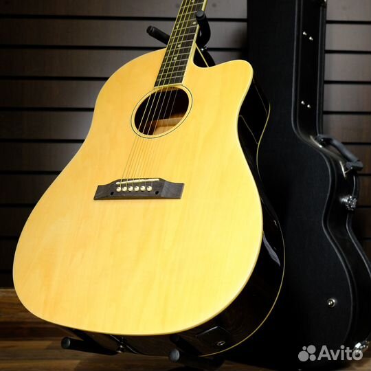 Электроакустическая гитара Stagg + Аксессуары