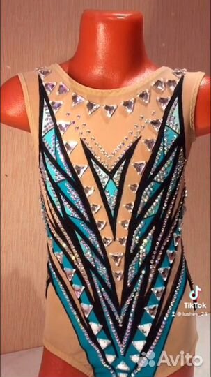 Купальник для художественной гимнастики