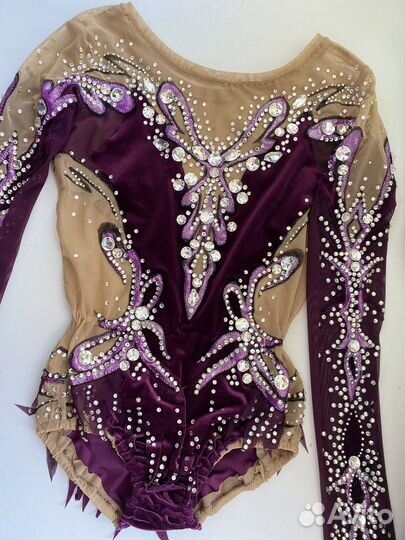 Костюмы для гимнастики и фигурного катания