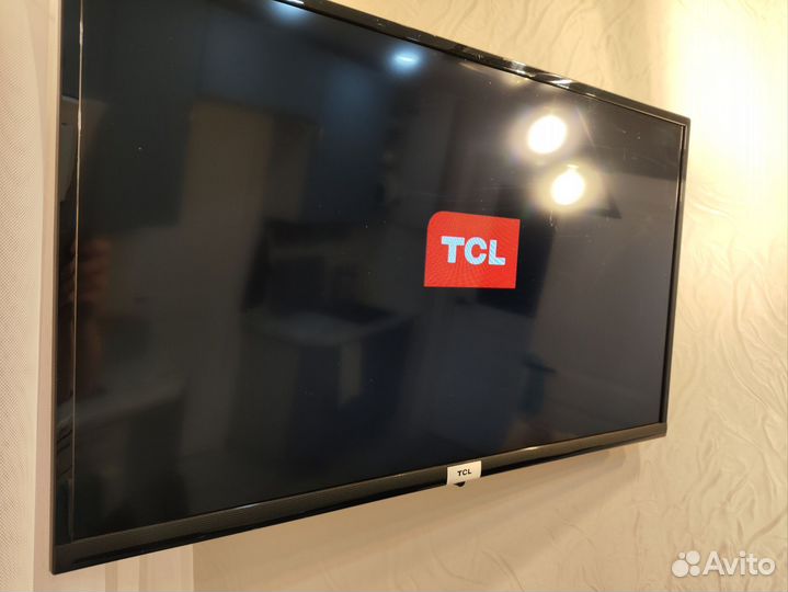 Телевизор smart tv 32 TCL
