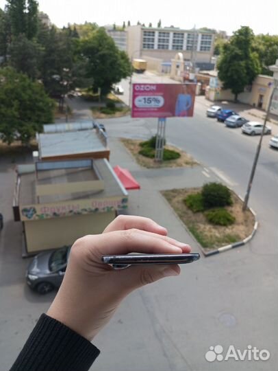 Xiaomi Mi 9, 6/64 ГБ