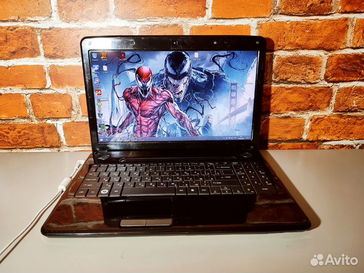 DNS A15HC - Pentium 2020 \ 4 Озу \ 1 GB видео \250