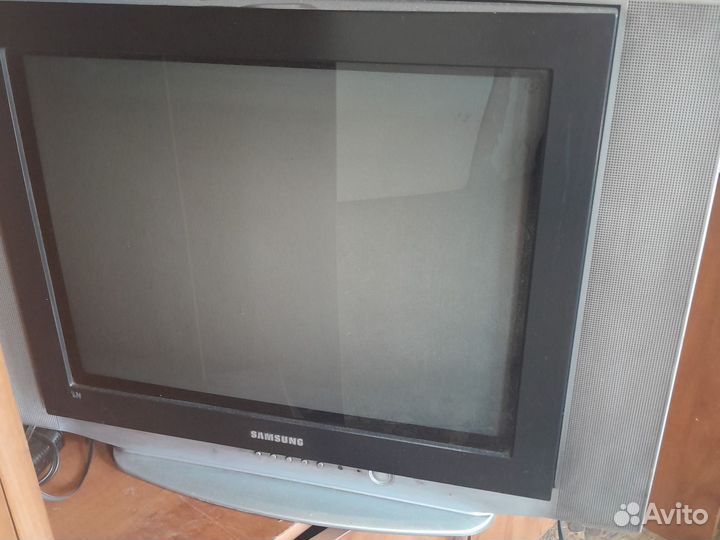 Телевизор samsung полностью рабочий