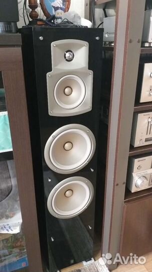 Акустические колонки Yamaha NS-777