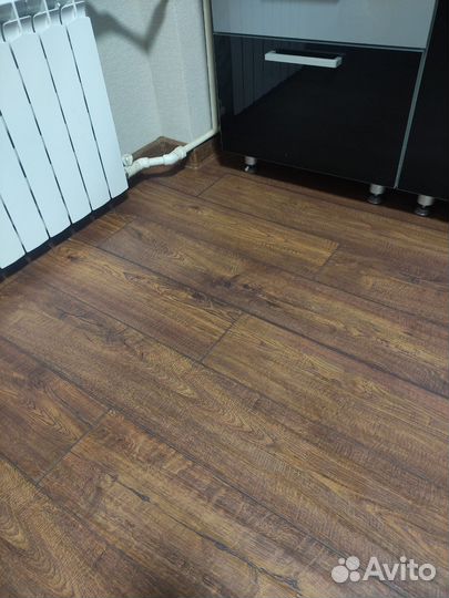 Ламинат Quick step, 2 пачки, цвет дуб бордо
