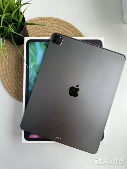 iPad Pro 12.9 2020 4 поколение 128гб Wi-Fi