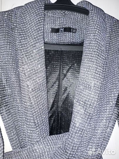 Платье серебристого цвета бесплатно