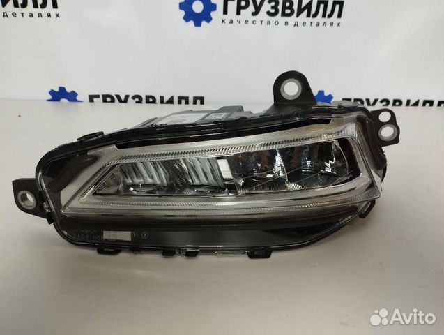 Фара противотуманная правая Volvo FH5