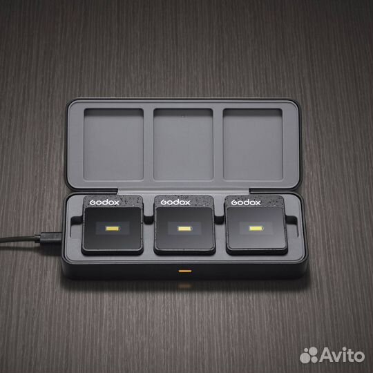 Петличная радиосистема Godox MoveLink II M2