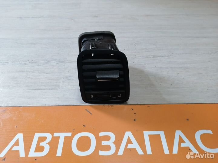 Дефлектор торпедо Skoda Yeti Шкода Йети