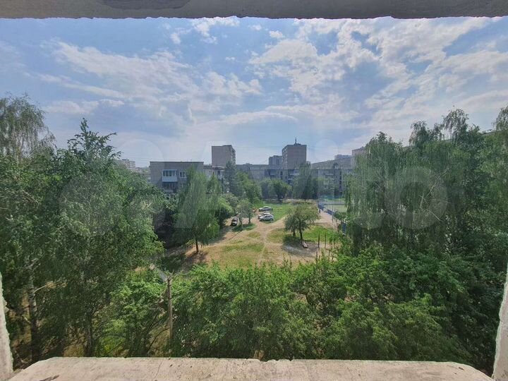 Комната 30,7 м² в 3-к., 5/5 эт.