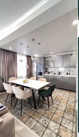 3-к. квартира, 101,3 м², 15/16 эт.