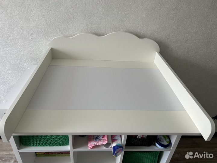 Пеленальный столик