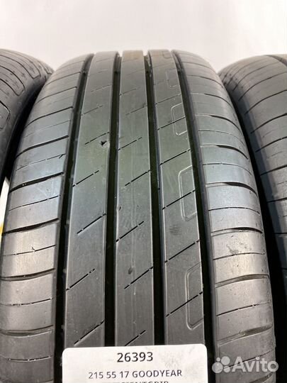 Goodyear EfficientGrip Performance 215/55 R17 95V