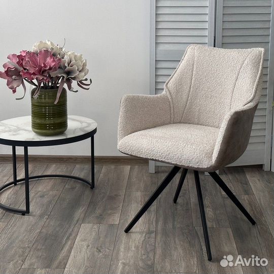 Стул Bravo ткань комби бежево-коричневый, поворотный механизм на 180 градусов