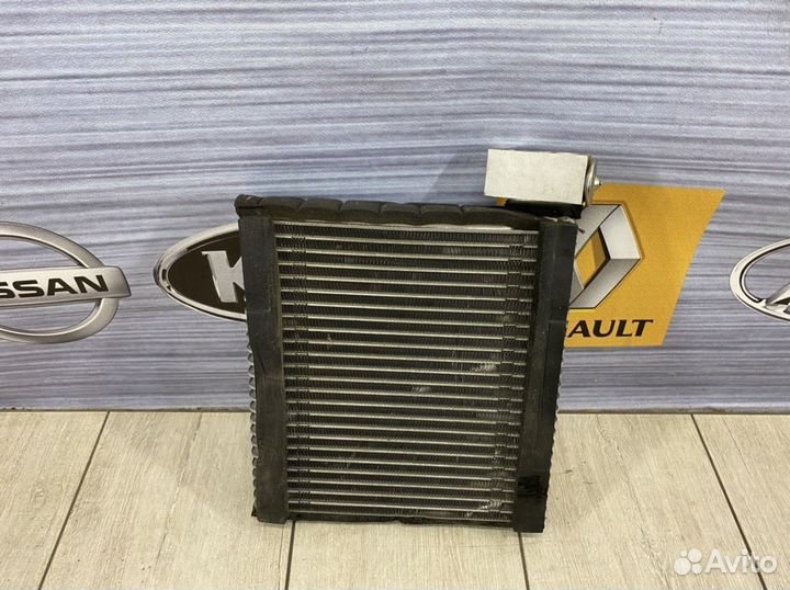 Испаритель кондиционера радиатор Geely emgrand EC7