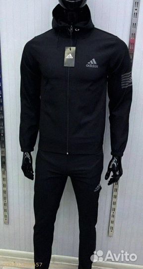 Спортивный костюм