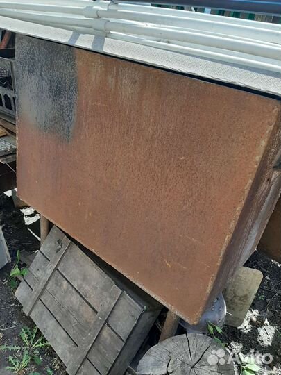 Новый железный бак