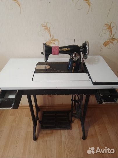 Швейная машина Подольск