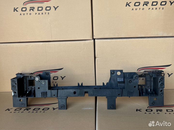 Передняя панель Geely Monjaro KX11