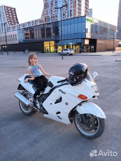 Kawasaki zzr 1100-2 2001г