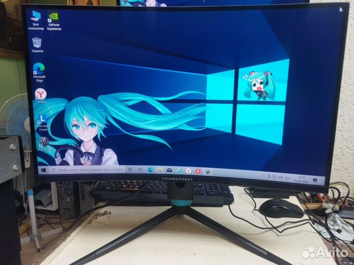 Монитор Thunderobot 27