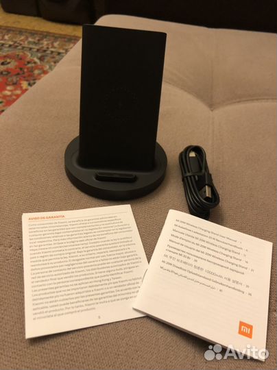 Беспроводная зарядная станция Mi 20 Вт
