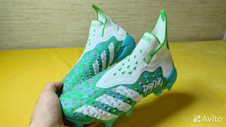 Бутсы adidas predator