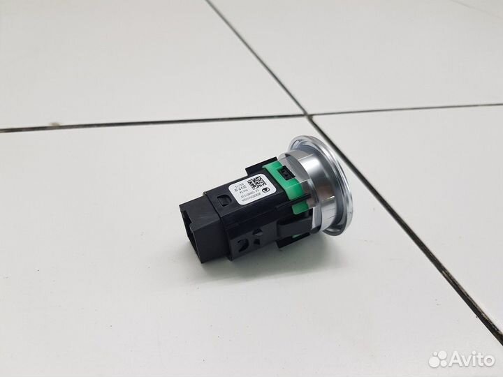 Кнопка запуска двигателя (Haval F7)