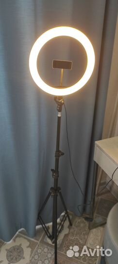 Лампа кольцевая 26 см