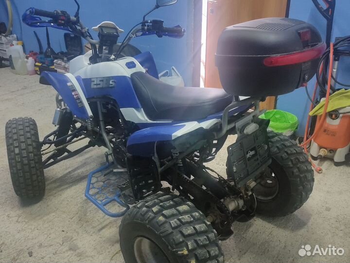 Квадроцикл