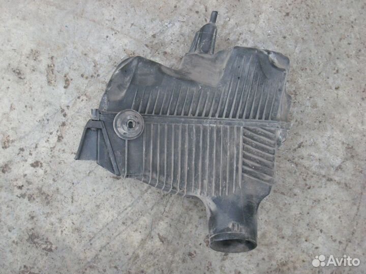 Корпус воздушного фильтра Renault Megane 2