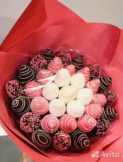 Букет из клубники в шоколаде 24/7