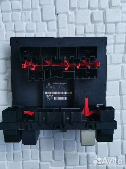 Блок бортовой сети Фольксваген Тауран