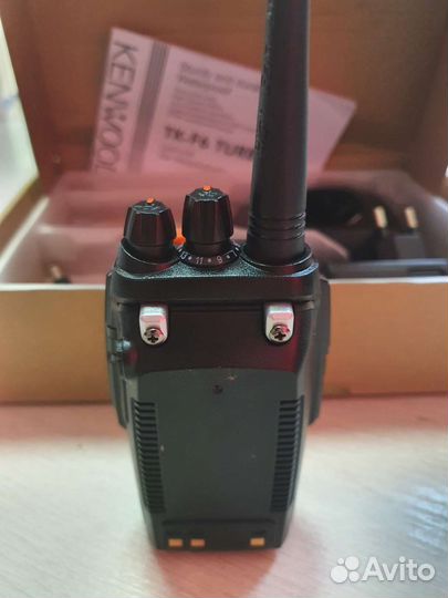 Радиостанция Kenwood TK-F6 Turbo 9w