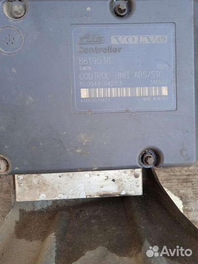 Блок абс Volvo S80