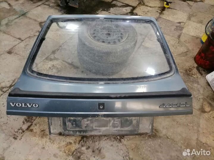 Крышка багажника Volvo 440