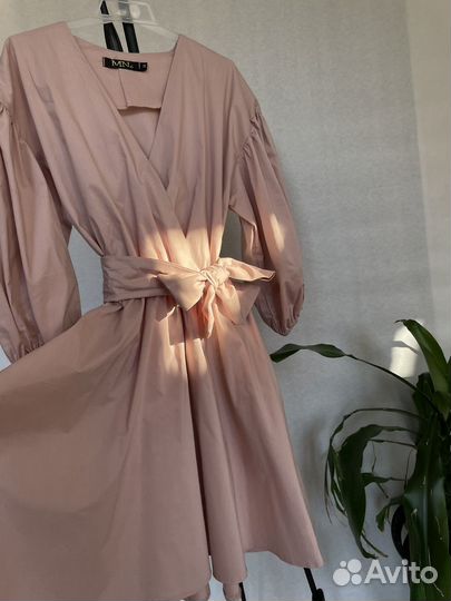 Платье праздничное