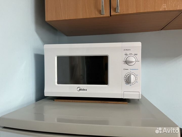 Микроволновая печь Midea