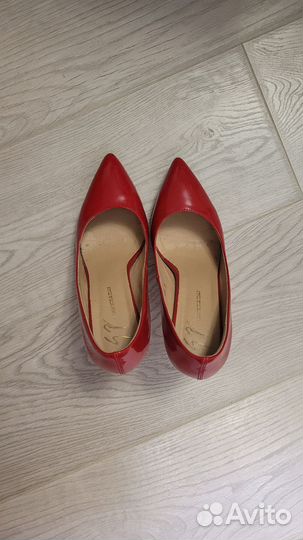 Туфли женские 38 размер