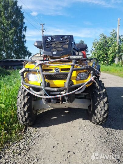 Квадроцикл BRP