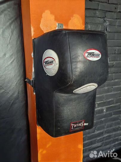 Настенная подушка Twins