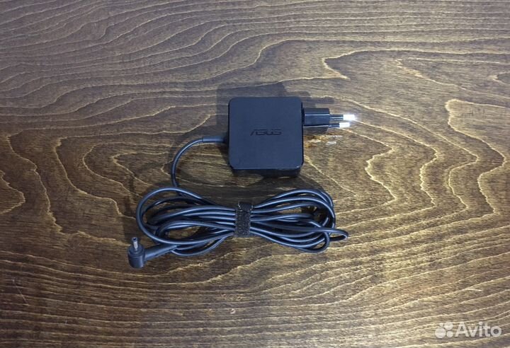 Нетбук Asus F200MA