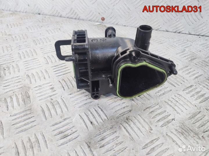 Воздуховод Volkswagen Tiguan 1,4 CAV 03C129721B