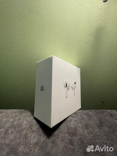 Коробка от airpods pro