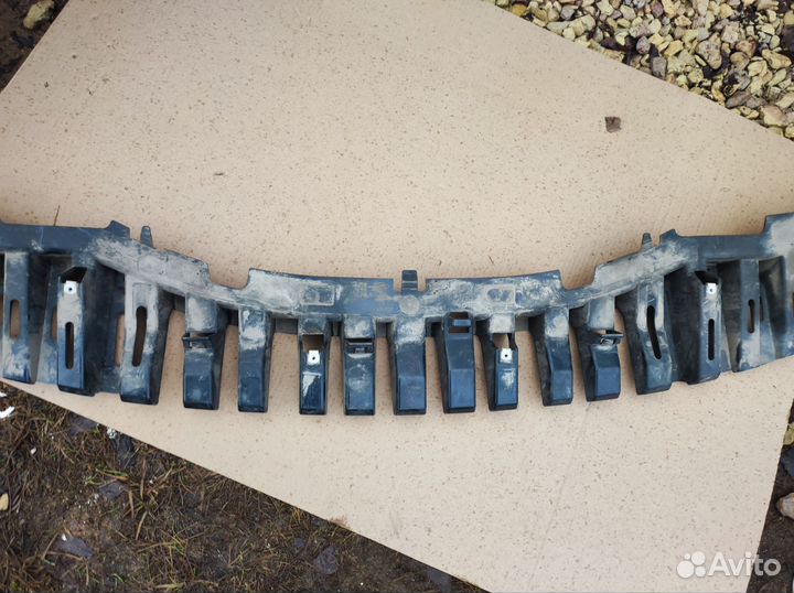 Кронштейн переднего бампера Range Rover 4 c 17г.в