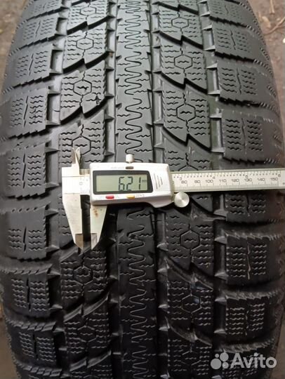 Toyo Observe GSi-5 275/55 R19 111T