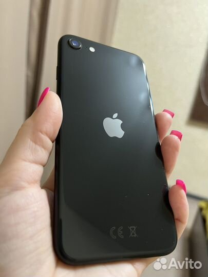 iPhone SE (2020), 64 ГБ