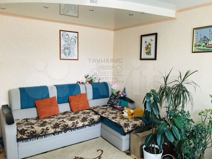 2-к. квартира, 54 м², 2/5 эт.